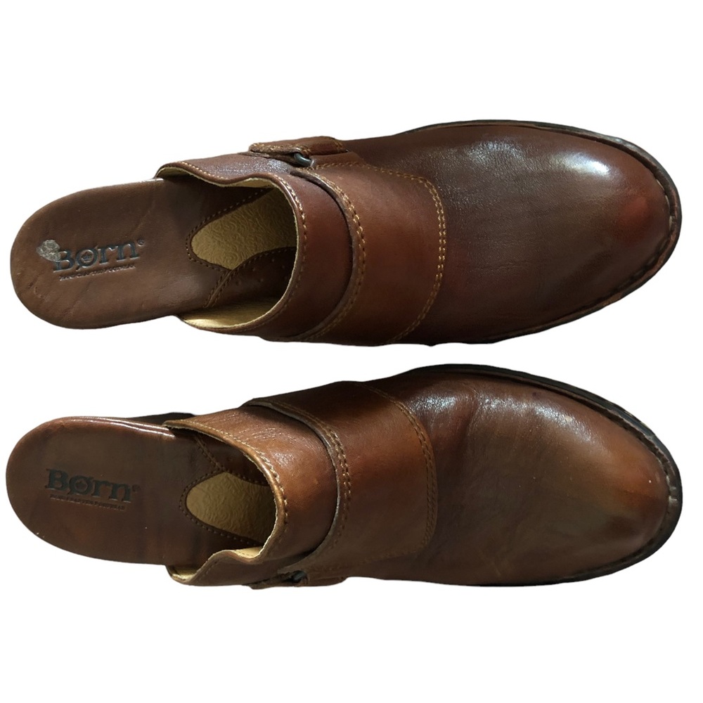 Born Brown Leather Slip-on (Mule) Clogs Size 9 US (40.5 EU)